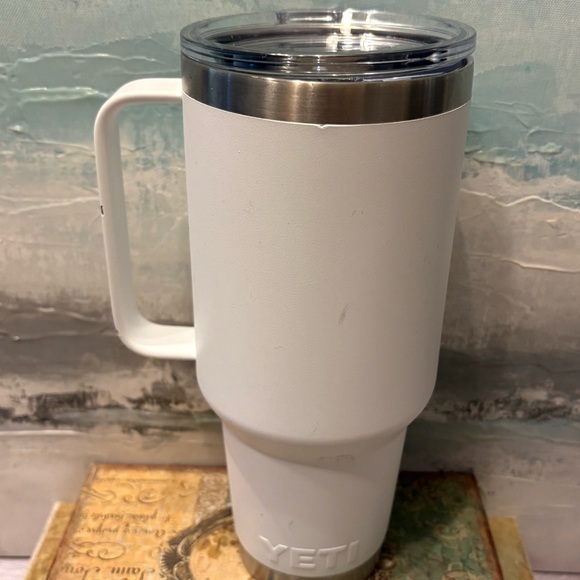 Yeti Other - White YETI Rambler 35 oz